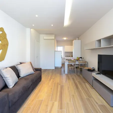 Desenzanoloft Official Partner Marriott Homes & - Cappuccino Apartment *