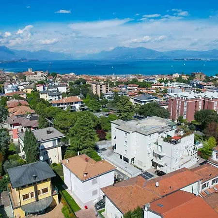 Desenzanoloft Official Partner Marriott Homes & - Cappuccino Apartment Desenzano del Garda