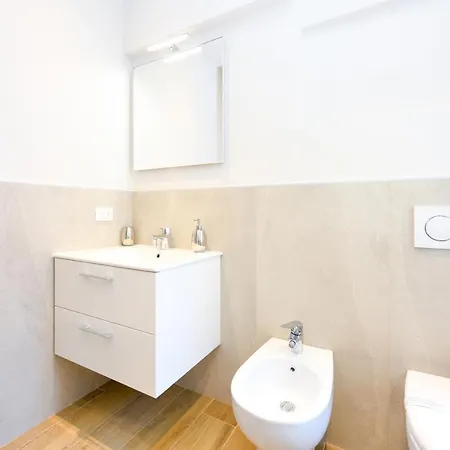 Desenzanoloft Official Partner Marriott Homes & - Cappuccino Apartment Desenzano del Garda