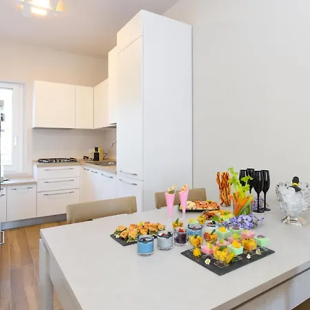 Desenzanoloft Official Partner Marriott Homes & - Cappuccino Apartment