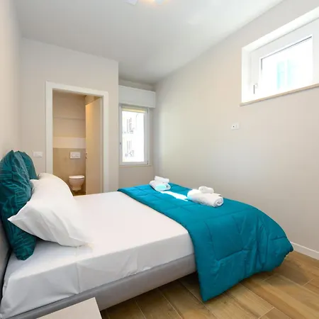 Apartment Desenzanoloft Official Partner Marriott Homes & - Cappuccino